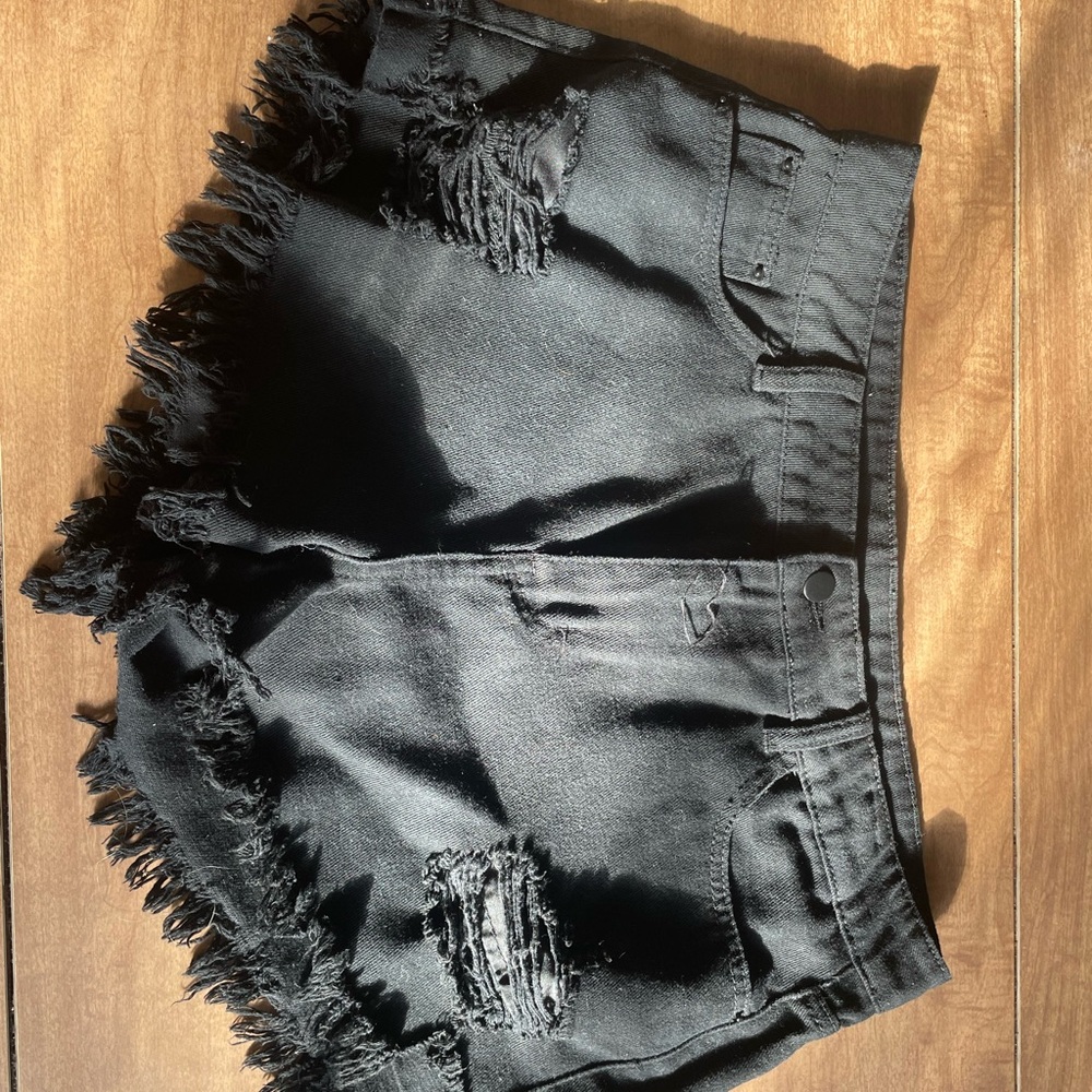 Stylish Black Distressed Women's Shorts